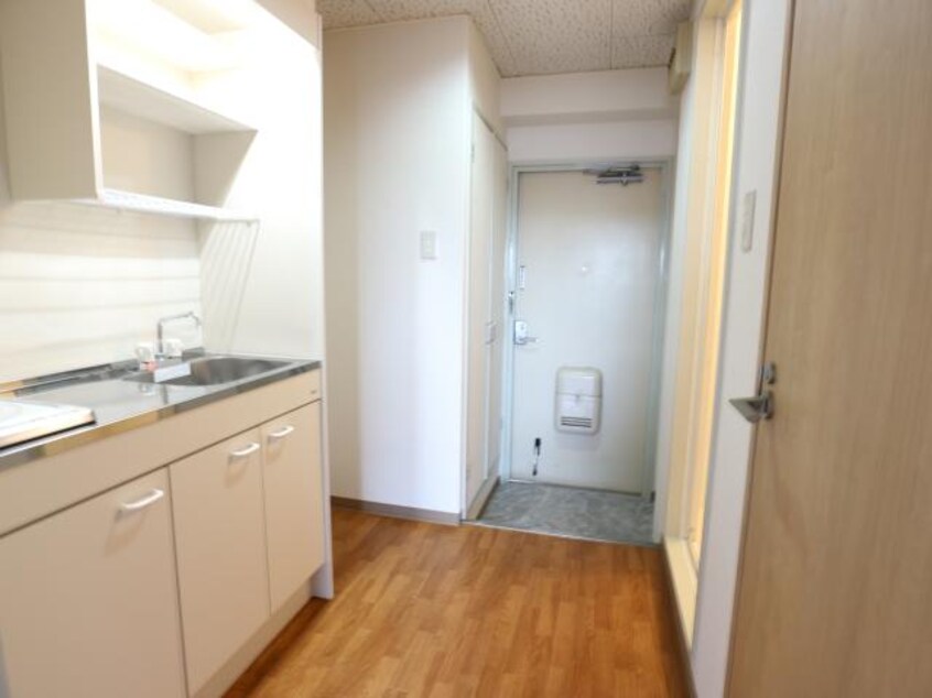 同系モデル写真 近鉄橿原線/筒井駅 徒歩6分 4階 築37年