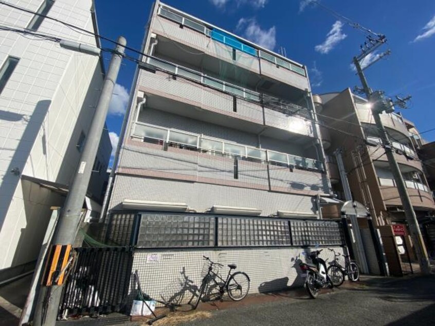  近鉄橿原線/近鉄郡山駅 徒歩3分 5階 築35年