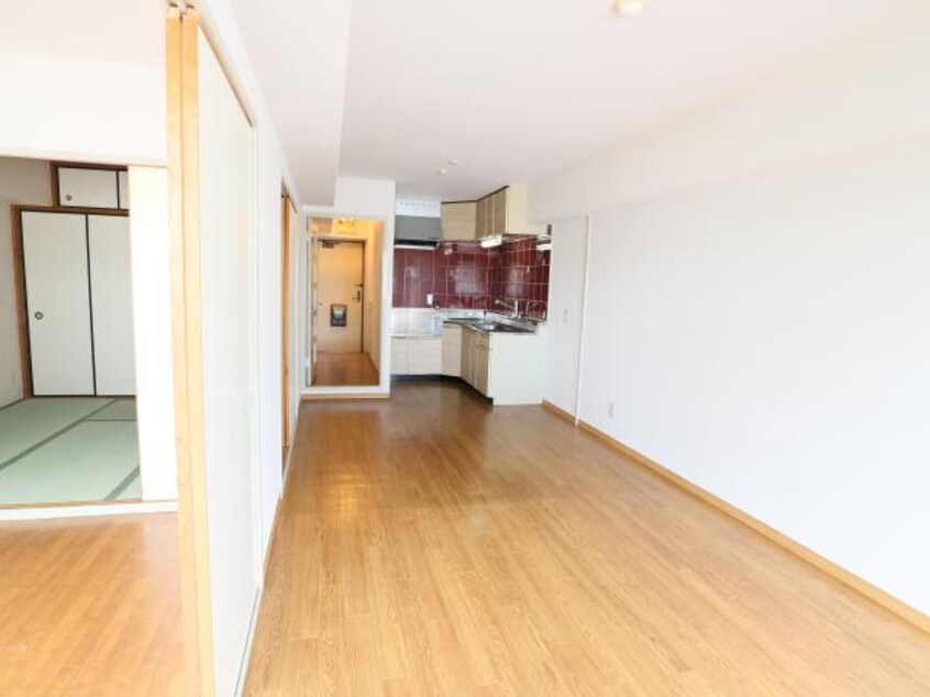  大和路線・関西本線/大和小泉駅 バス13分新町下車:停歩2分 2階 築37年