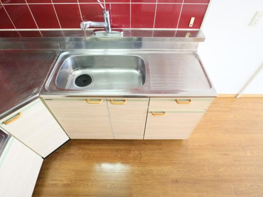  大和路線・関西本線/大和小泉駅 バス13分新町下車:停歩2分 2階 築37年