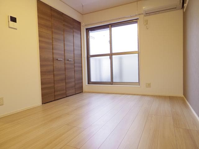  近鉄橿原線/近鉄郡山駅 徒歩10分 2階 築23年