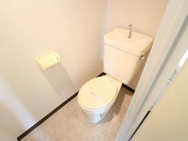  大和路線・関西本線/大和小泉駅 徒歩15分 2階 築34年