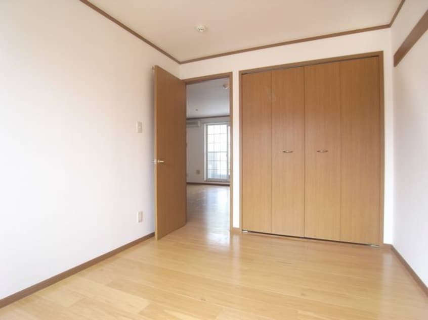  大和路線・関西本線/大和小泉駅 バス10分松尾寺口下車:停歩3分 2階 築23年