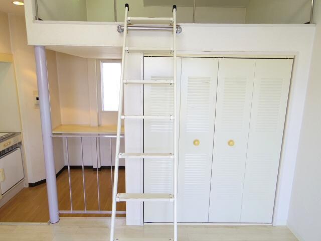  近鉄橿原線/近鉄郡山駅 徒歩5分 2階 築35年