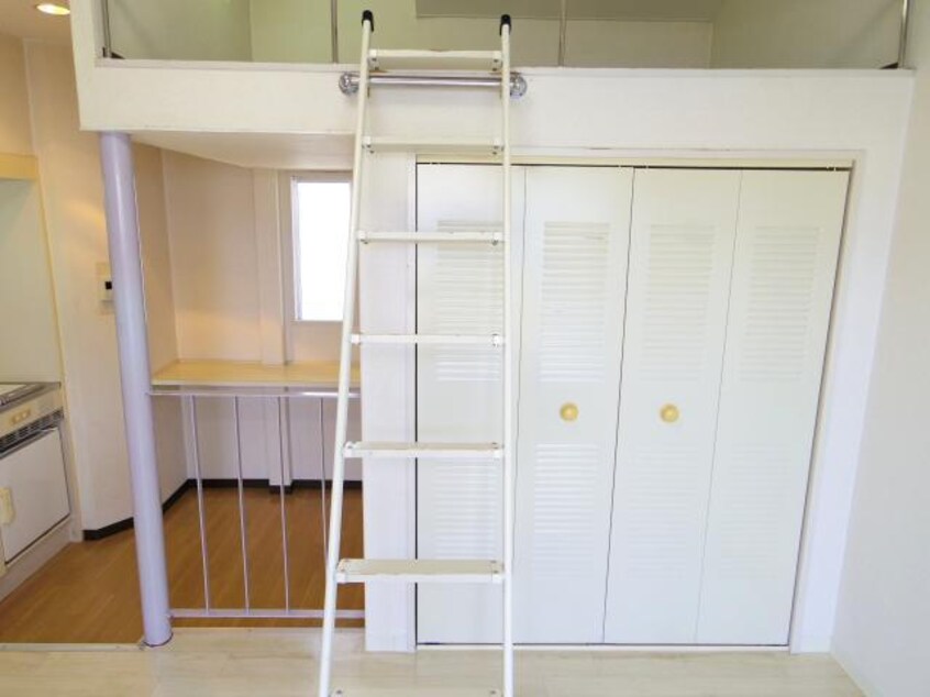  近鉄橿原線/近鉄郡山駅 徒歩5分 2階 築35年