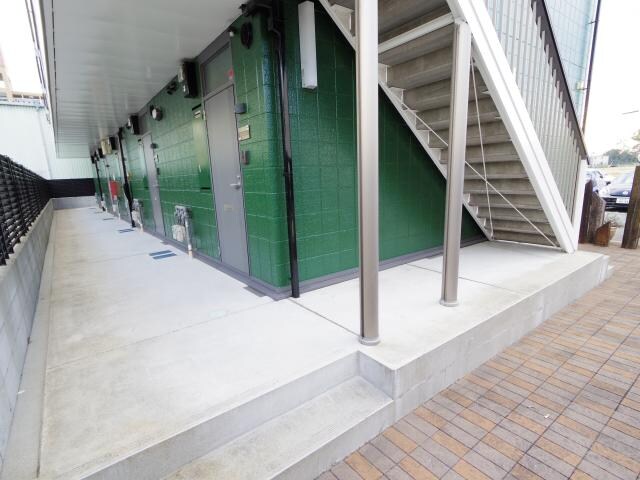  近鉄橿原線/筒井駅 徒歩6分 1階 築22年