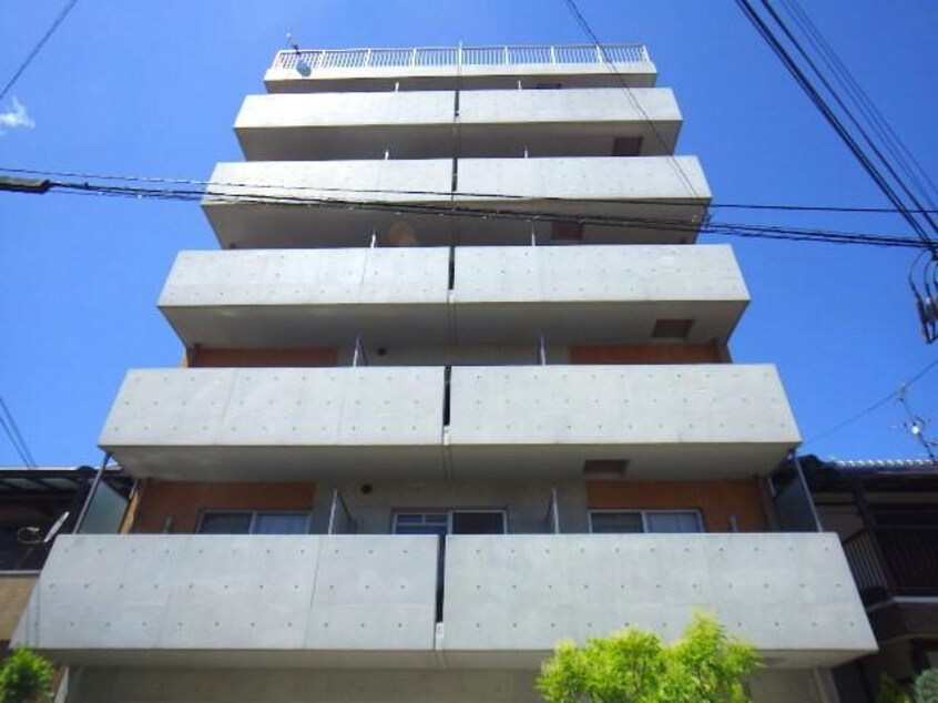  近鉄橿原線/近鉄郡山駅 徒歩3分 2階 築21年