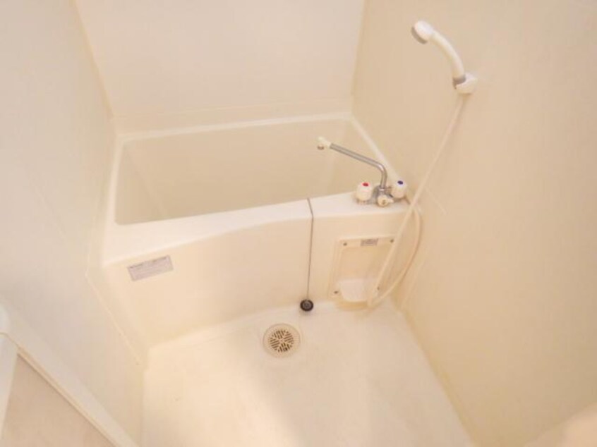  近鉄橿原線/近鉄郡山駅 徒歩3分 2階 築21年