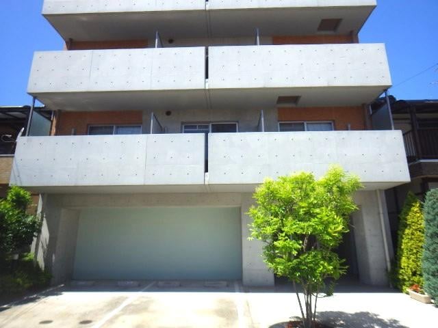  近鉄橿原線/近鉄郡山駅 徒歩3分 2階 築21年