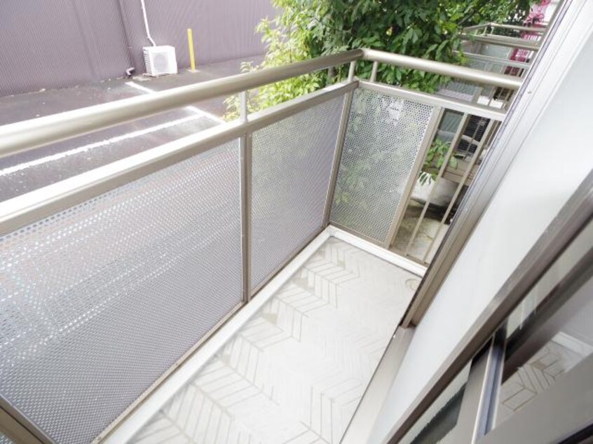  近鉄橿原線/近鉄郡山駅 徒歩10分 1階 築21年