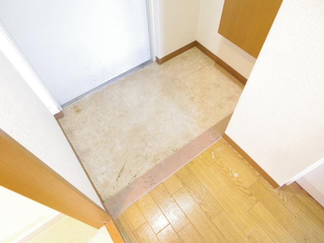  近鉄橿原線/近鉄郡山駅 徒歩13分 3階 築20年