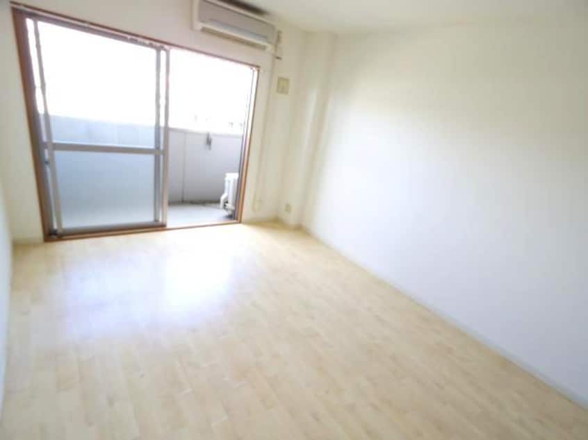  近鉄橿原線/近鉄郡山駅 徒歩13分 3階 築20年