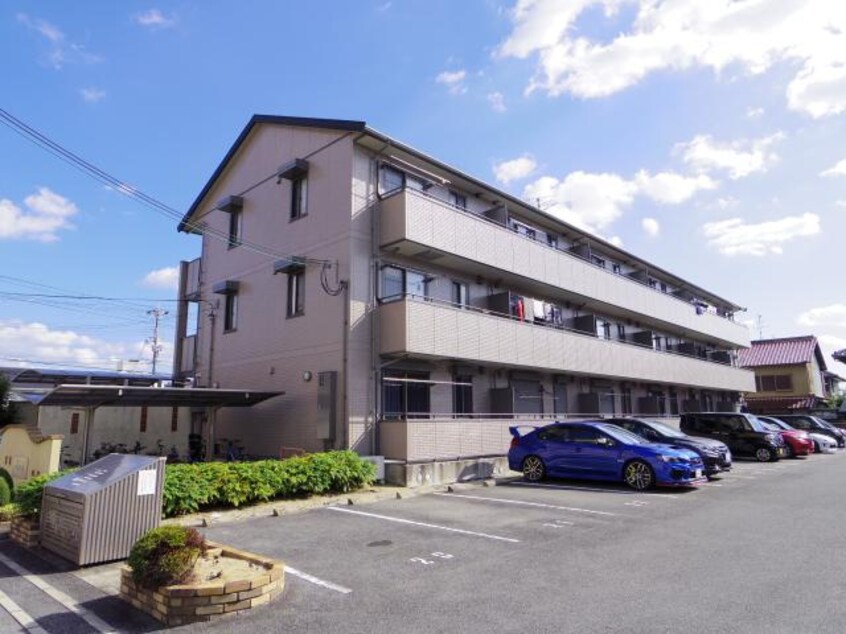  近鉄橿原線/近鉄郡山駅 徒歩12分 1階 築18年