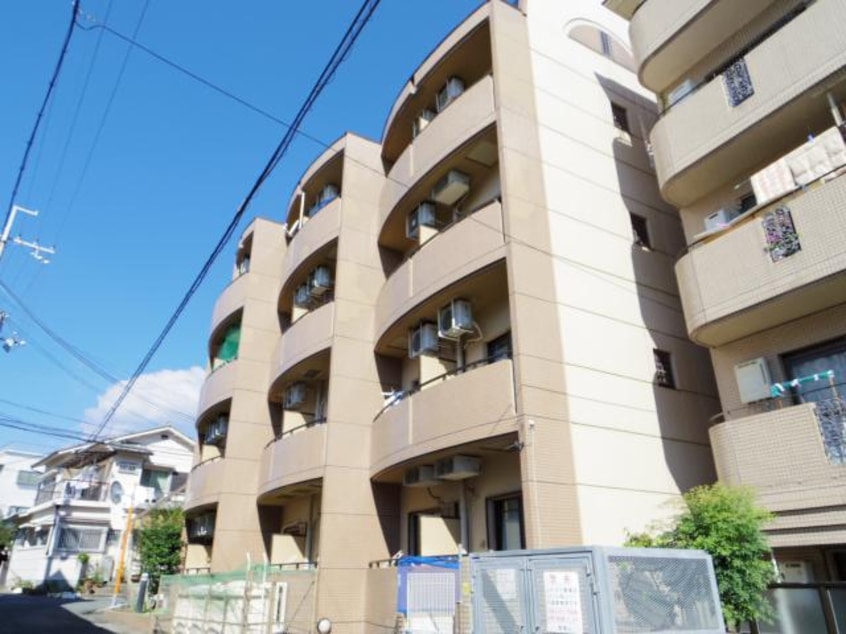  近鉄橿原線/近鉄郡山駅 徒歩4分 3階 築34年