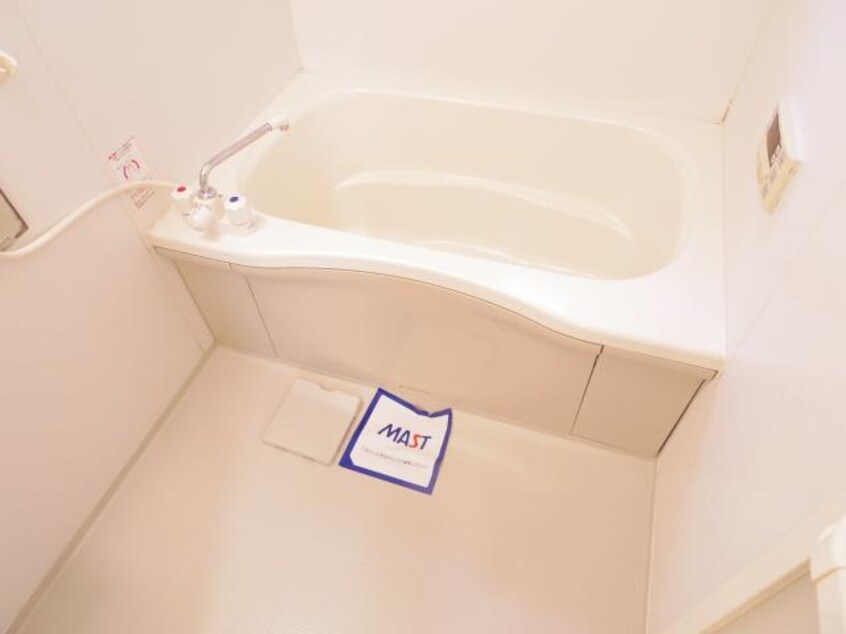  近鉄橿原線/近鉄郡山駅 バス15分矢田山町下車:停歩3分 1階 築18年