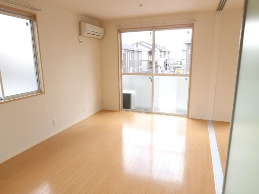  大和路線・関西本線/大和小泉駅 バス10分新町下車:停歩3分 2階 築17年