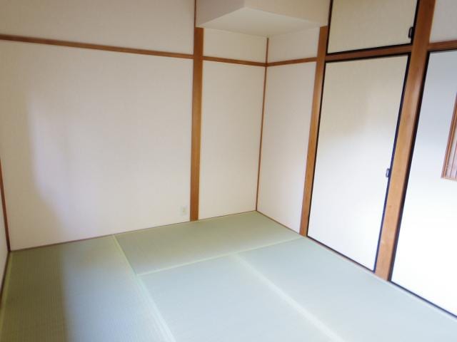  大和路線・関西本線/大和小泉駅 徒歩19分 1階 築35年