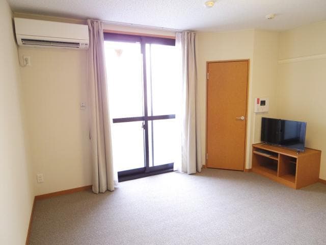  近鉄橿原線/九条駅 徒歩3分 3階 築16年