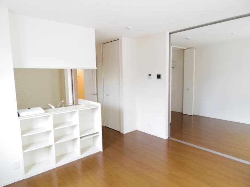  近鉄橿原線/九条駅 徒歩8分 1階 築15年