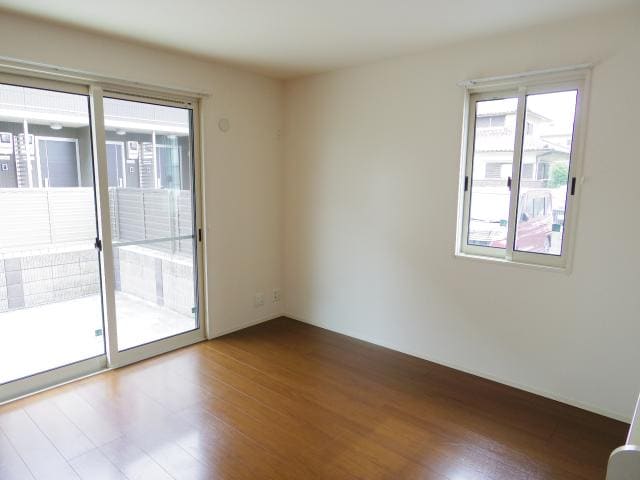  近鉄橿原線/九条駅 徒歩8分 1階 築15年