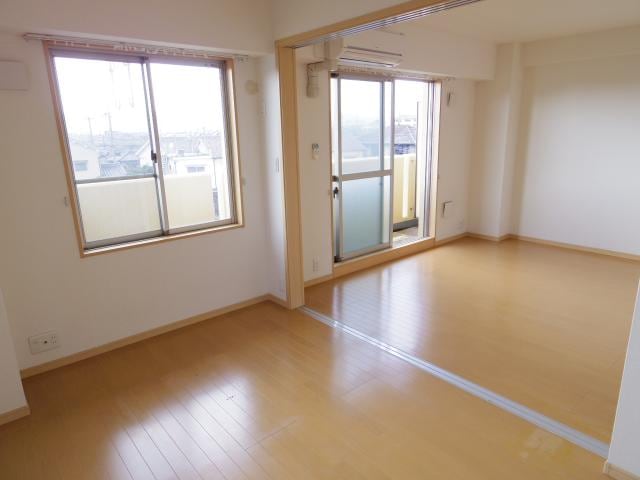  近鉄橿原線/筒井駅 徒歩3分 3階 築15年