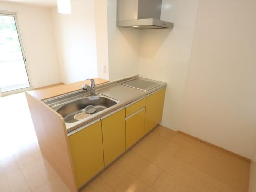  近鉄橿原線/近鉄郡山駅 徒歩17分 2階 築14年