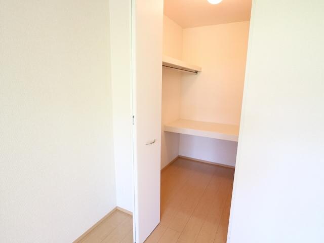  近鉄橿原線/近鉄郡山駅 徒歩17分 2階 築14年