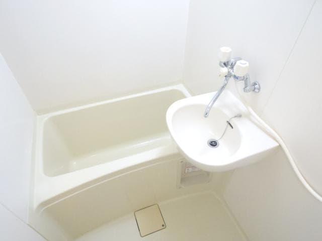  大和路線・関西本線/大和小泉駅 徒歩12分 2階 築28年