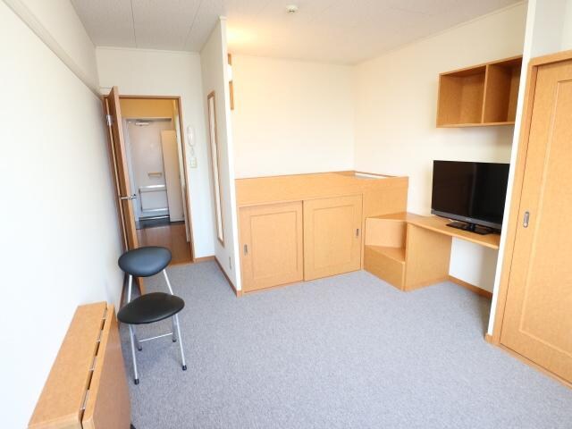  大和路線・関西本線/大和小泉駅 バス15分新町下車:停歩3分 1階 築23年