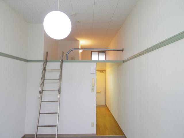  大和路線・関西本線/大和小泉駅 徒歩3分 1階 築27年