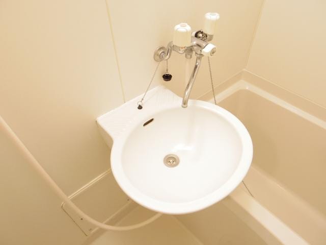  近鉄橿原線/筒井駅 徒歩14分 2階 築17年