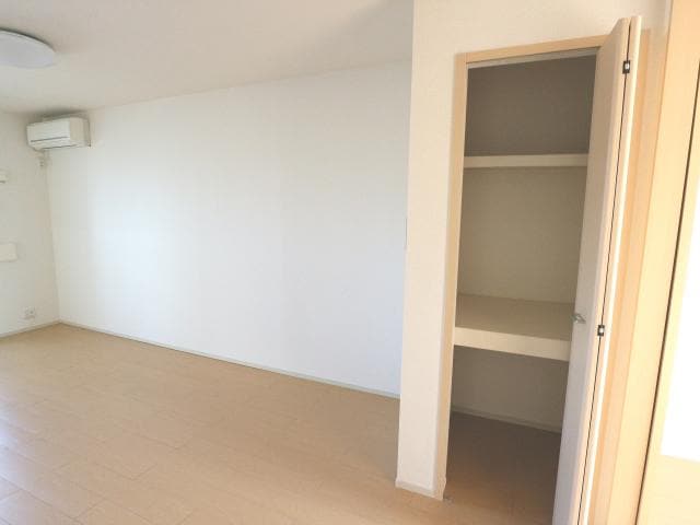  大和路線・関西本線/大和小泉駅 徒歩4分 3階 築13年