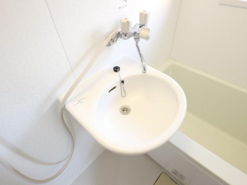 同型モデル写真 近鉄橿原線/筒井駅 徒歩8分 3階 築50年