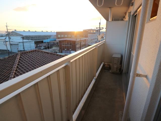 同型モデル写真 近鉄橿原線/筒井駅 徒歩8分 3階 築50年