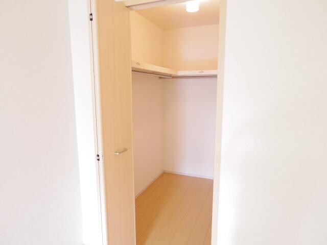  近鉄橿原線/平端駅 徒歩10分 1階 築12年