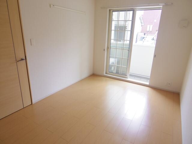  近鉄橿原線/平端駅 徒歩10分 1階 築12年