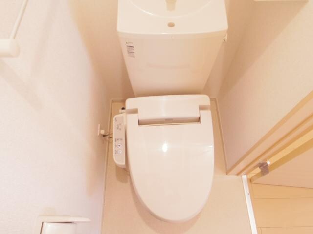  近鉄橿原線/平端駅 徒歩10分 1階 築12年