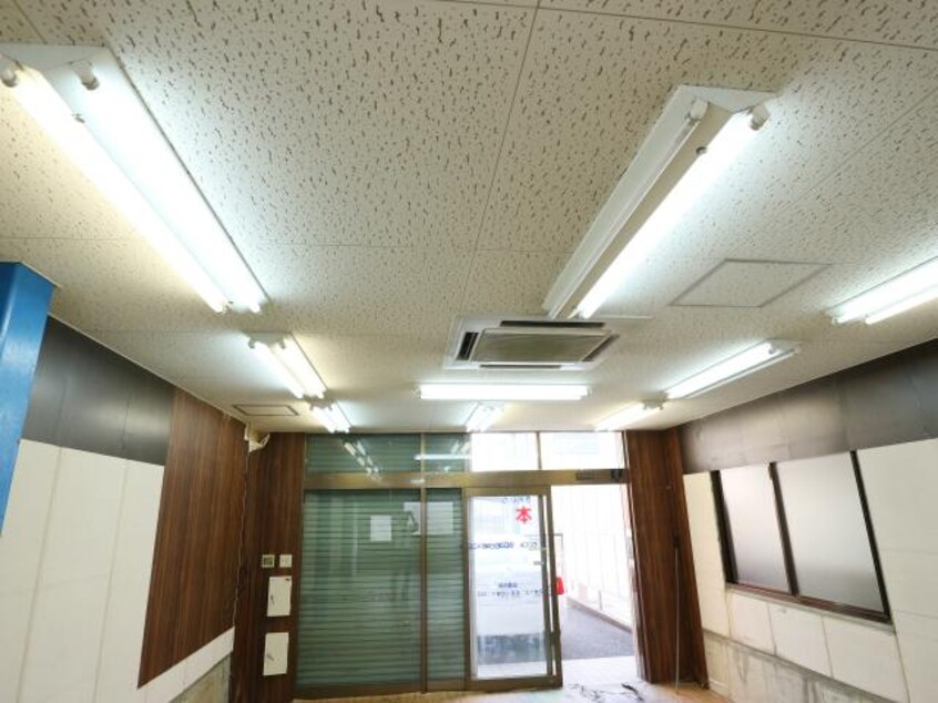  大和路線・関西本線/郡山駅 徒歩2分 1階 築33年