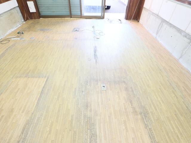  大和路線・関西本線/郡山駅 徒歩2分 1階 築33年