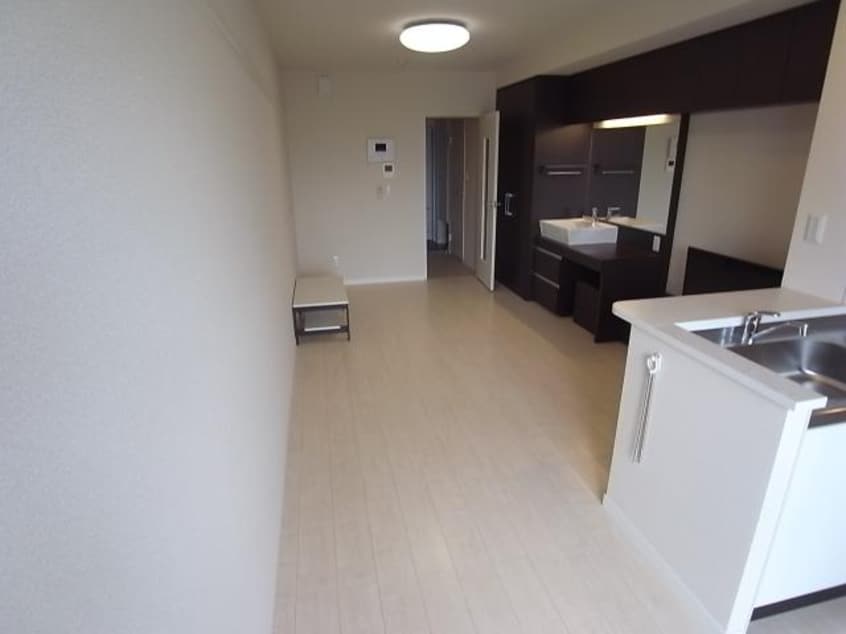  近鉄橿原線/九条駅 徒歩3分 3階 築10年