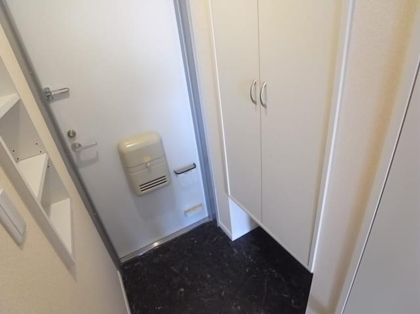  近鉄橿原線/九条駅 徒歩3分 3階 築10年