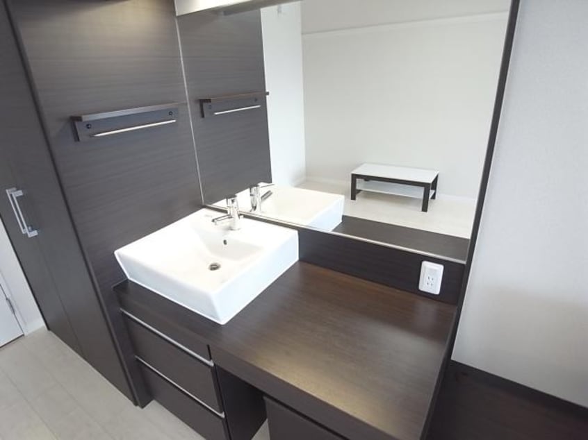  近鉄橿原線/九条駅 徒歩3分 3階 築10年