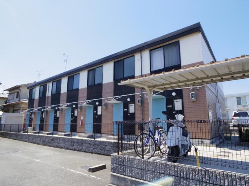  大和路線・関西本線/大和小泉駅 バス13分新町下車:停歩5分 1-2階 築23年