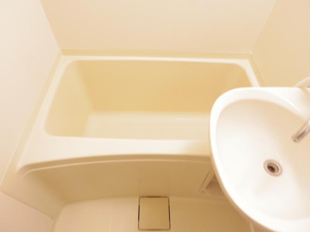  大和路線・関西本線/大和小泉駅 徒歩14分 1階 築27年