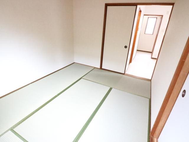  大和路線・関西本線/大和小泉駅 徒歩4分 1階 築38年