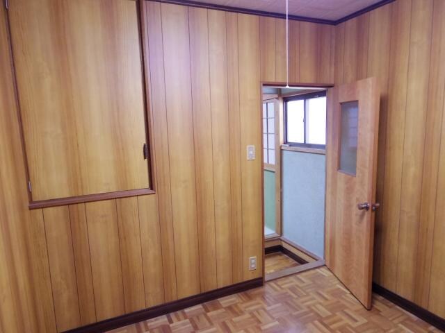  大和路線・関西本線/大和小泉駅 徒歩8分 1-2階 築43年