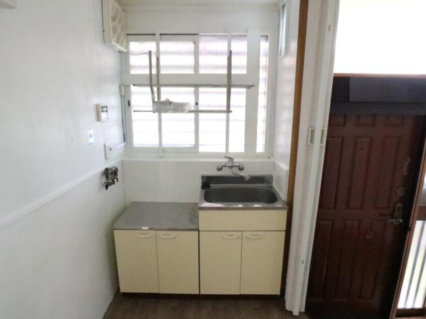  大和路線・関西本線/大和小泉駅 徒歩14分 1-2階 築57年