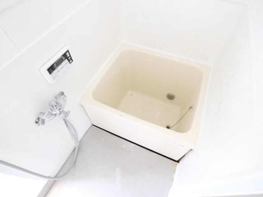  大和路線・関西本線/大和小泉駅 徒歩14分 1-2階 築57年