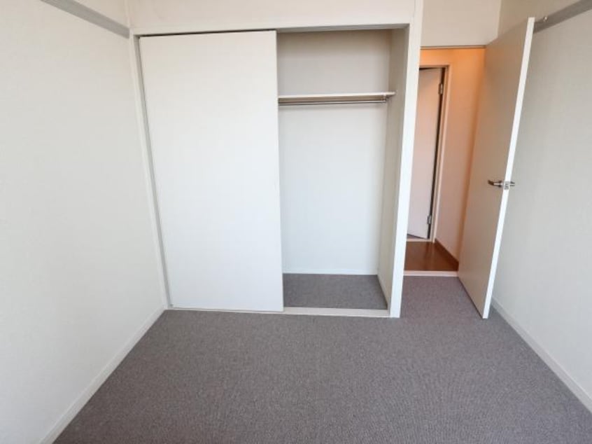  近鉄橿原線/平端駅 徒歩4分 1-2階 築25年