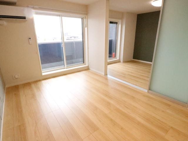  大和路線・関西本線/大和小泉駅 徒歩2分 2階 築3年